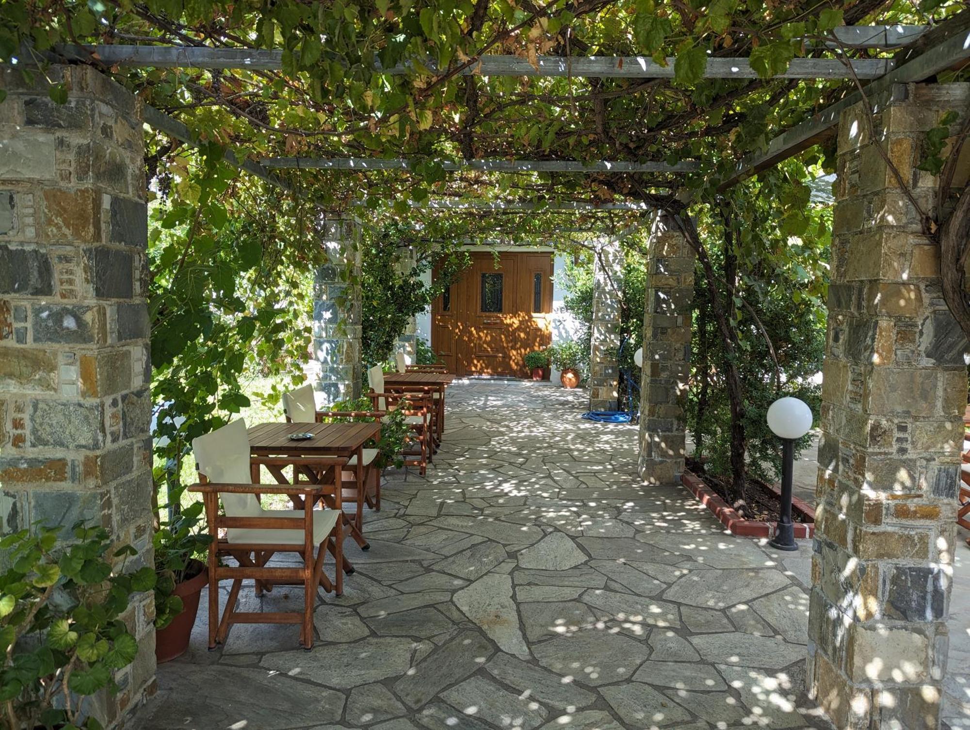 Guesthouse Christos Szkópelosz Kültér fotó