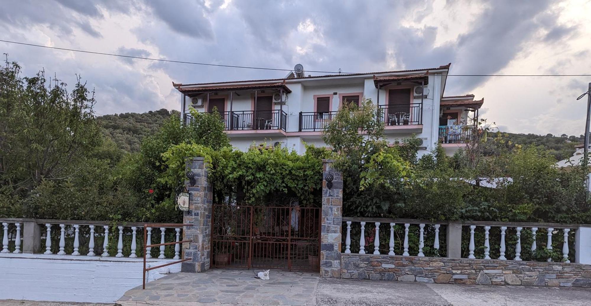 Guesthouse Christos Szkópelosz Kültér fotó