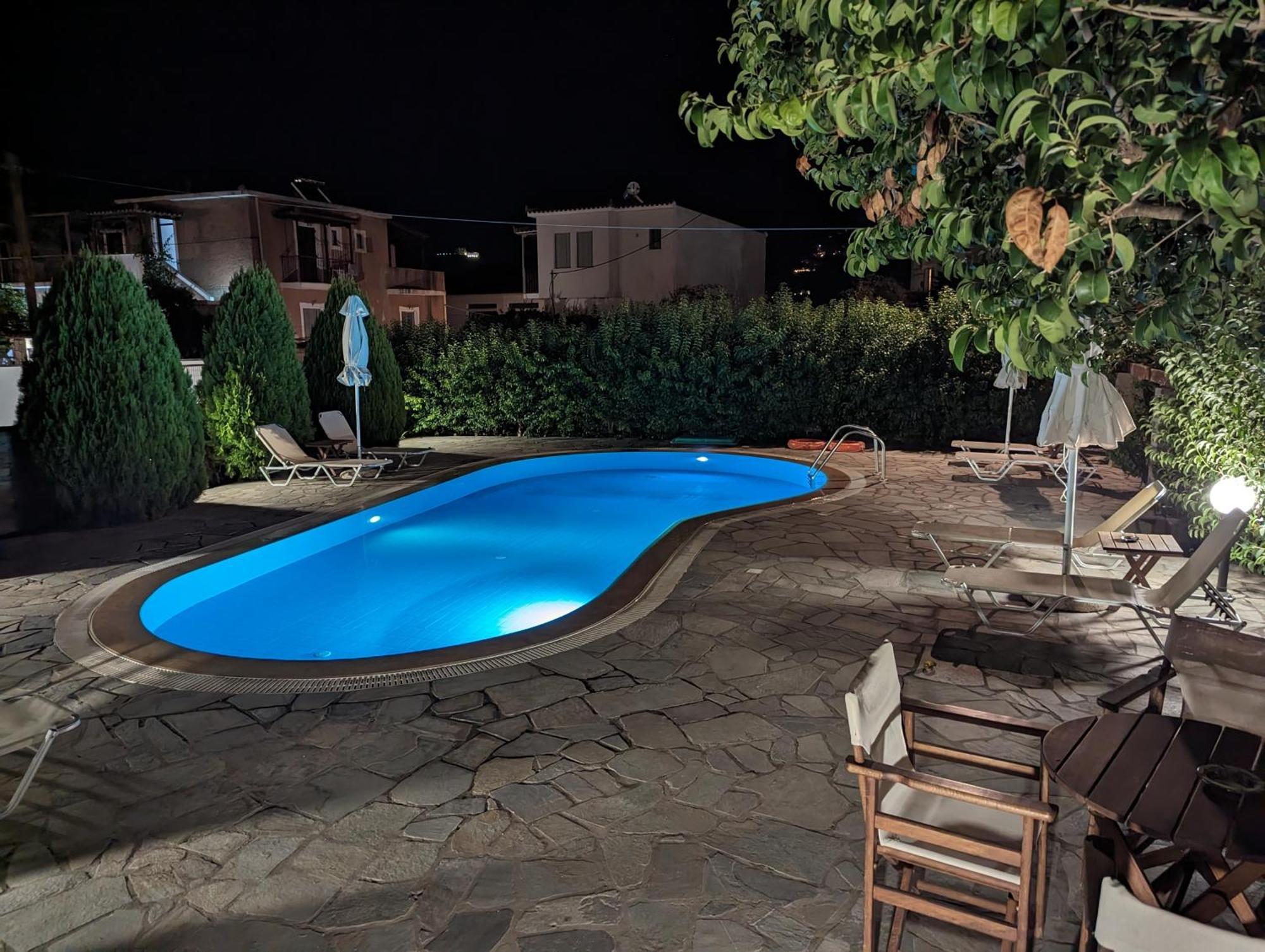 Guesthouse Christos Szkópelosz Kültér fotó