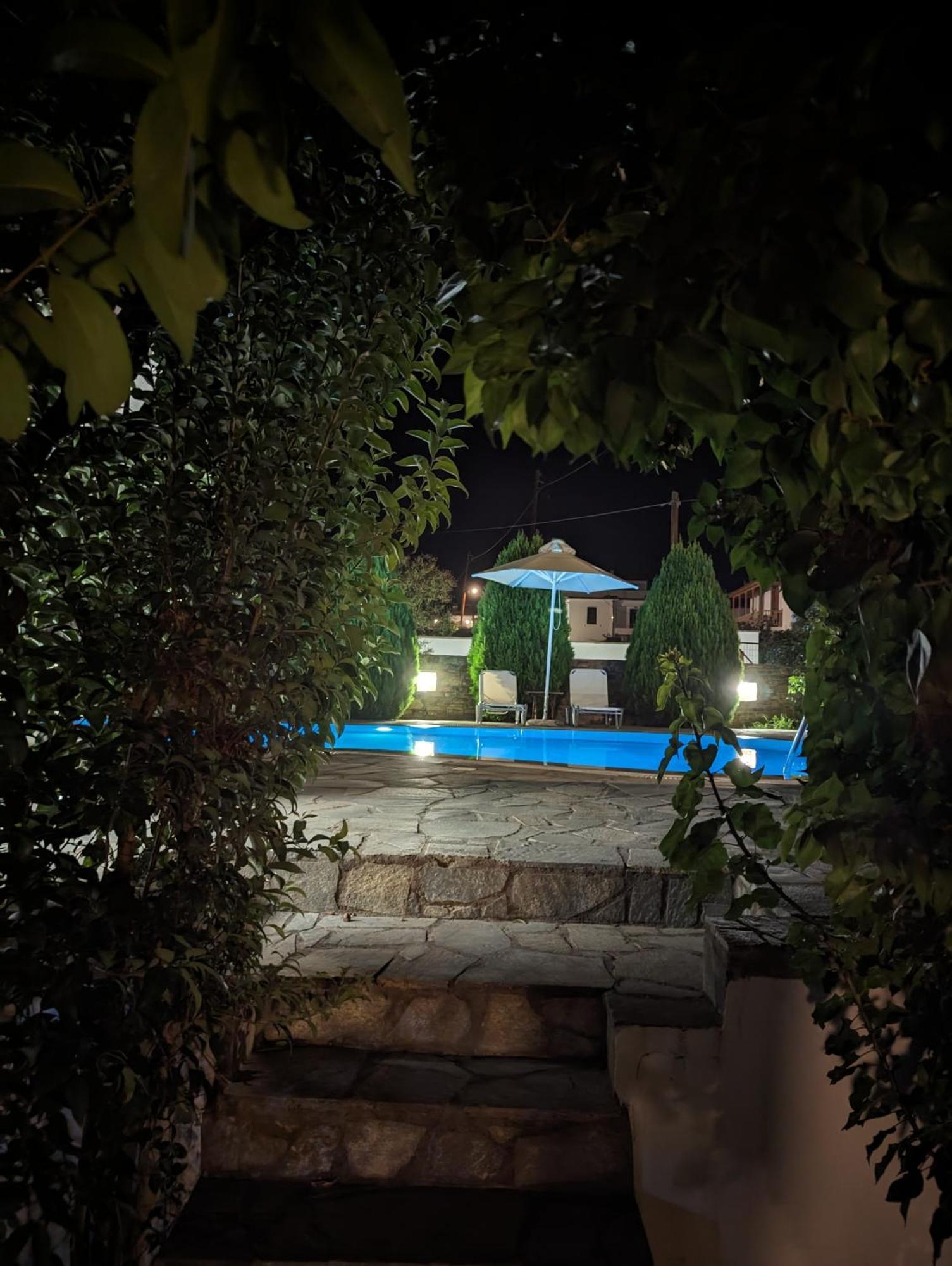 Guesthouse Christos Szkópelosz Kültér fotó